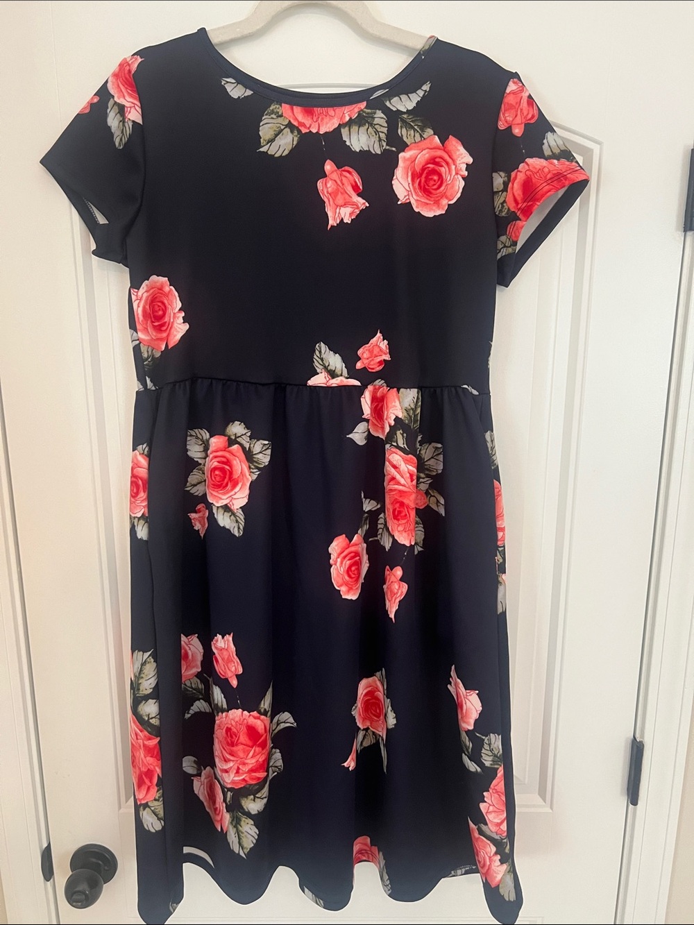 Dolce Bianca Navy Floral Midi Dress with Red/Pink Cabbage Rose Prints Sz XL